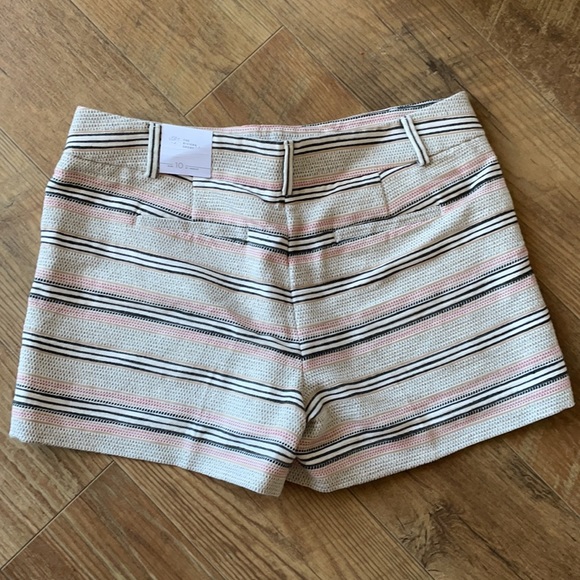 LOFT Riviera Short - Picture 2 of 5